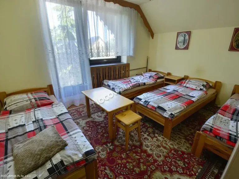 pokoje wieloosobowe lajkonik